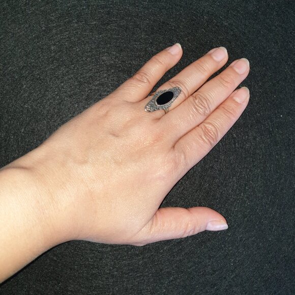 Rare Vintage 1940s Beaucraft Sterling Silver Filigree Black Onyx Adjustable Ring - Picture 3 of 12